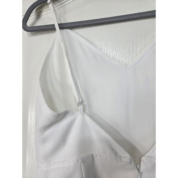 Avec Les Filles White Fitted Wide Leg V-Neck Cropped One-Piece Jumpsuit, Size 2 - Picture 13 of 16